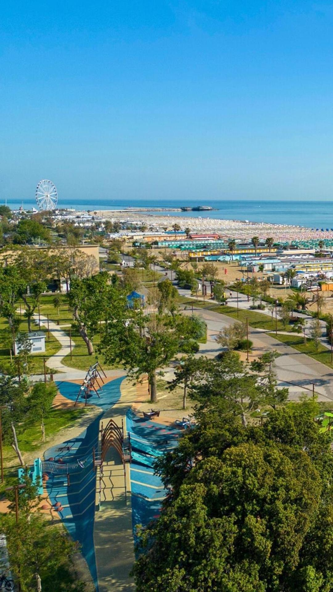 Appartement Con Posto Auto Privato A Marina Centro Mare Rimini