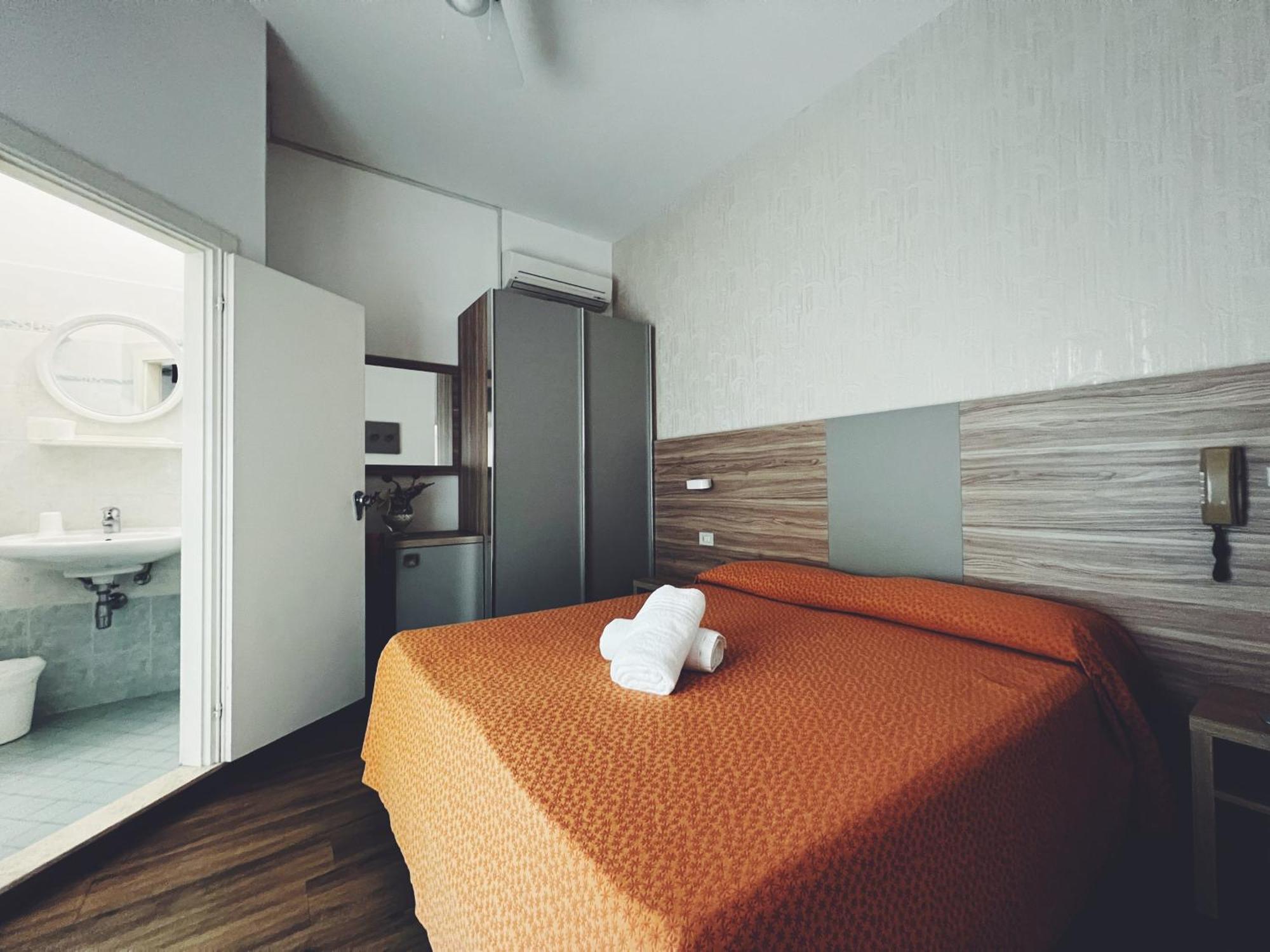 Ramona Hotel