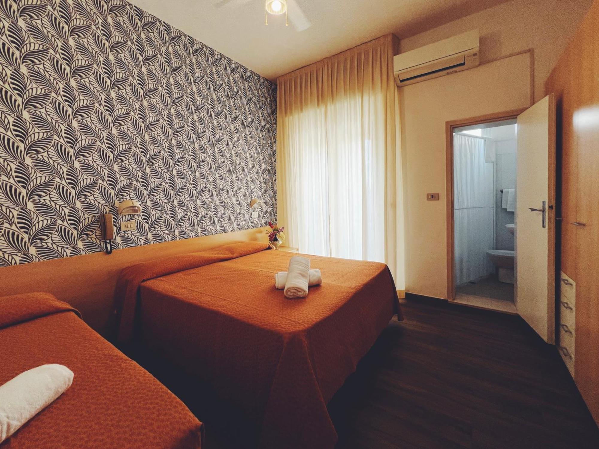 Ramona Hotel