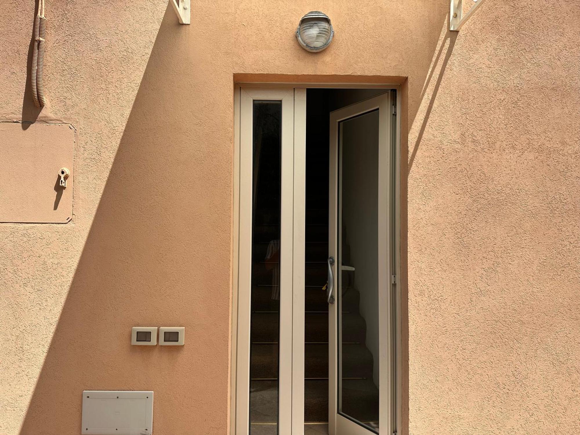 Beach 200 Mt Dal Mare - Il Lupo Affitta Aparthotel Rimini