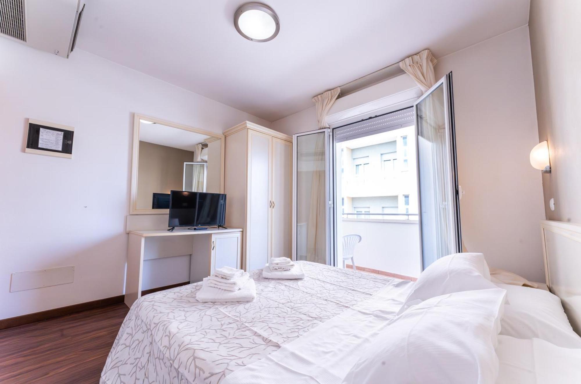 Marconi Mare 3*