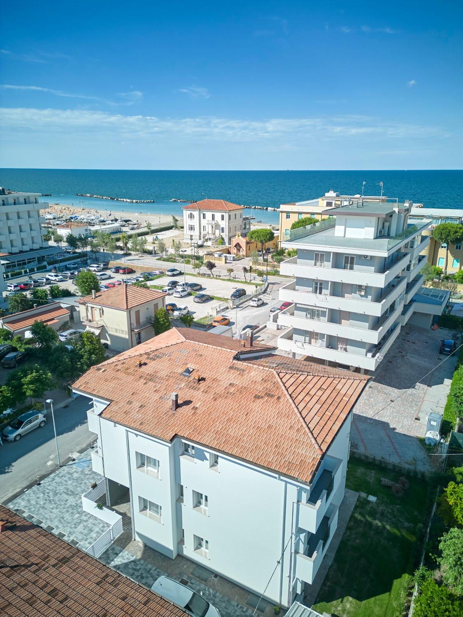 Borghesi Fronte Mare *