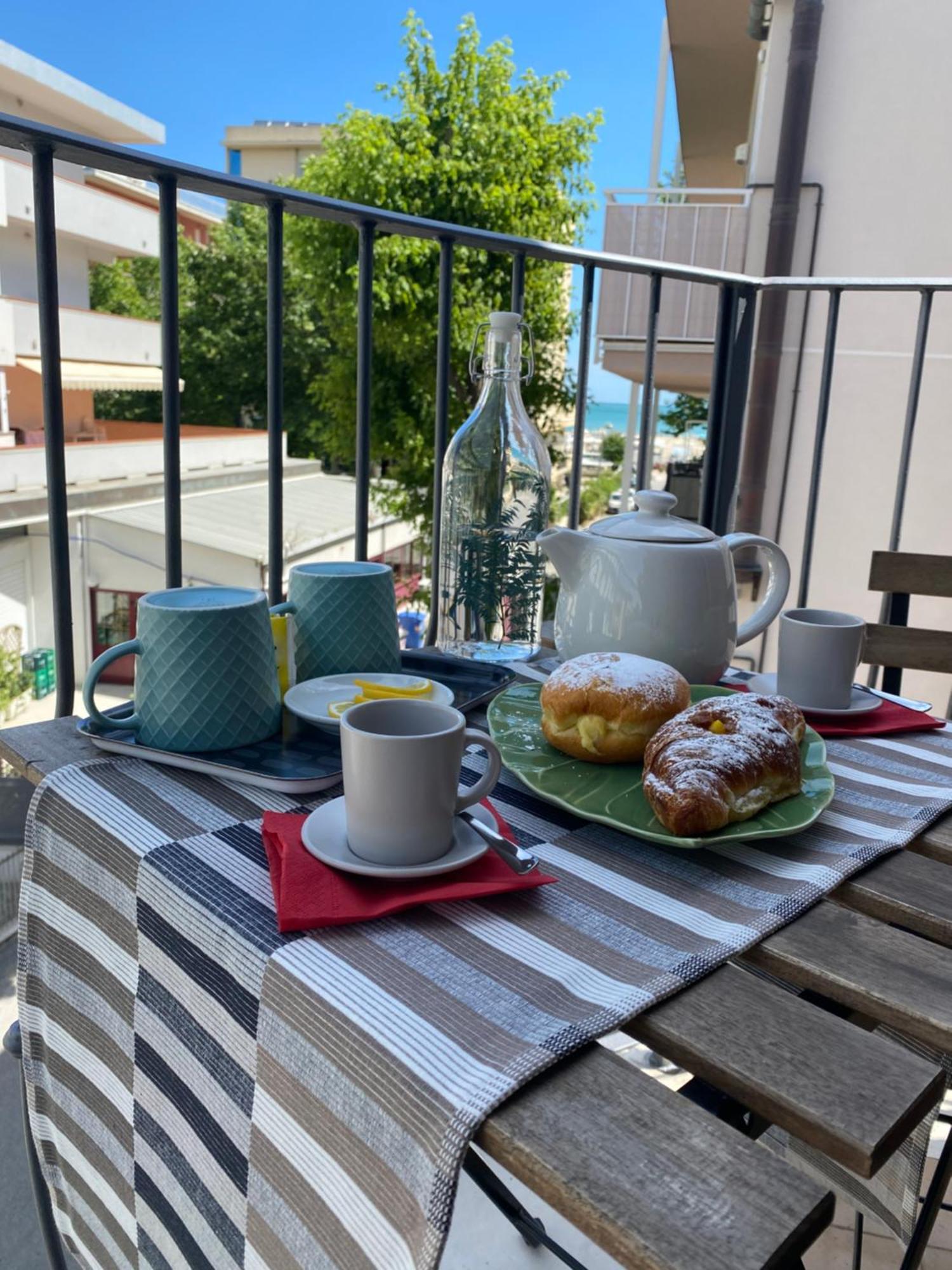 Hotel Noah 3*