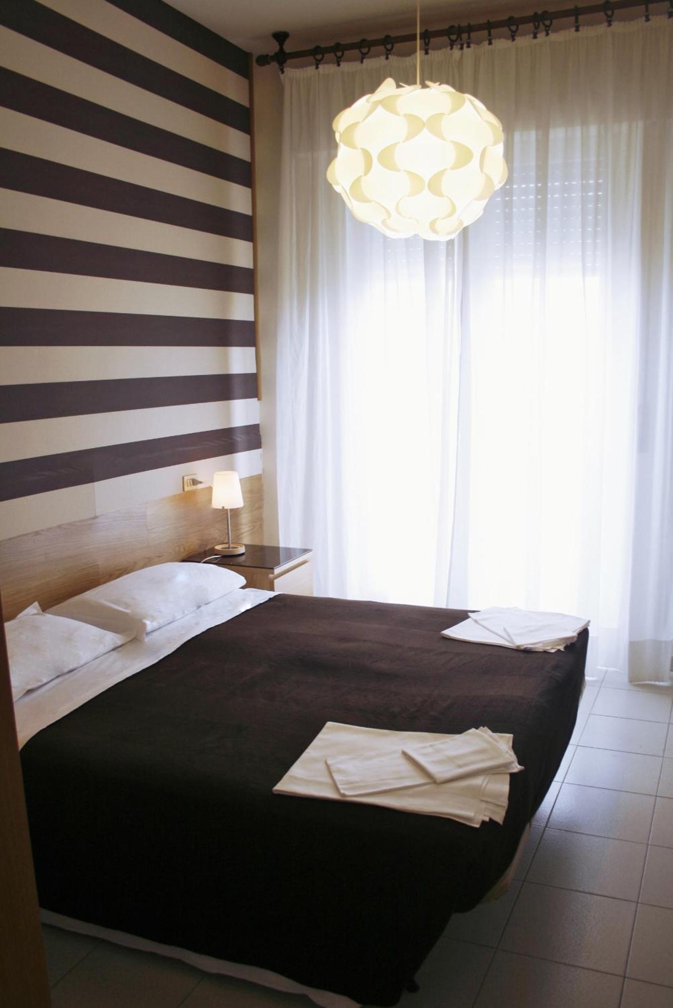 Esplanade 3*