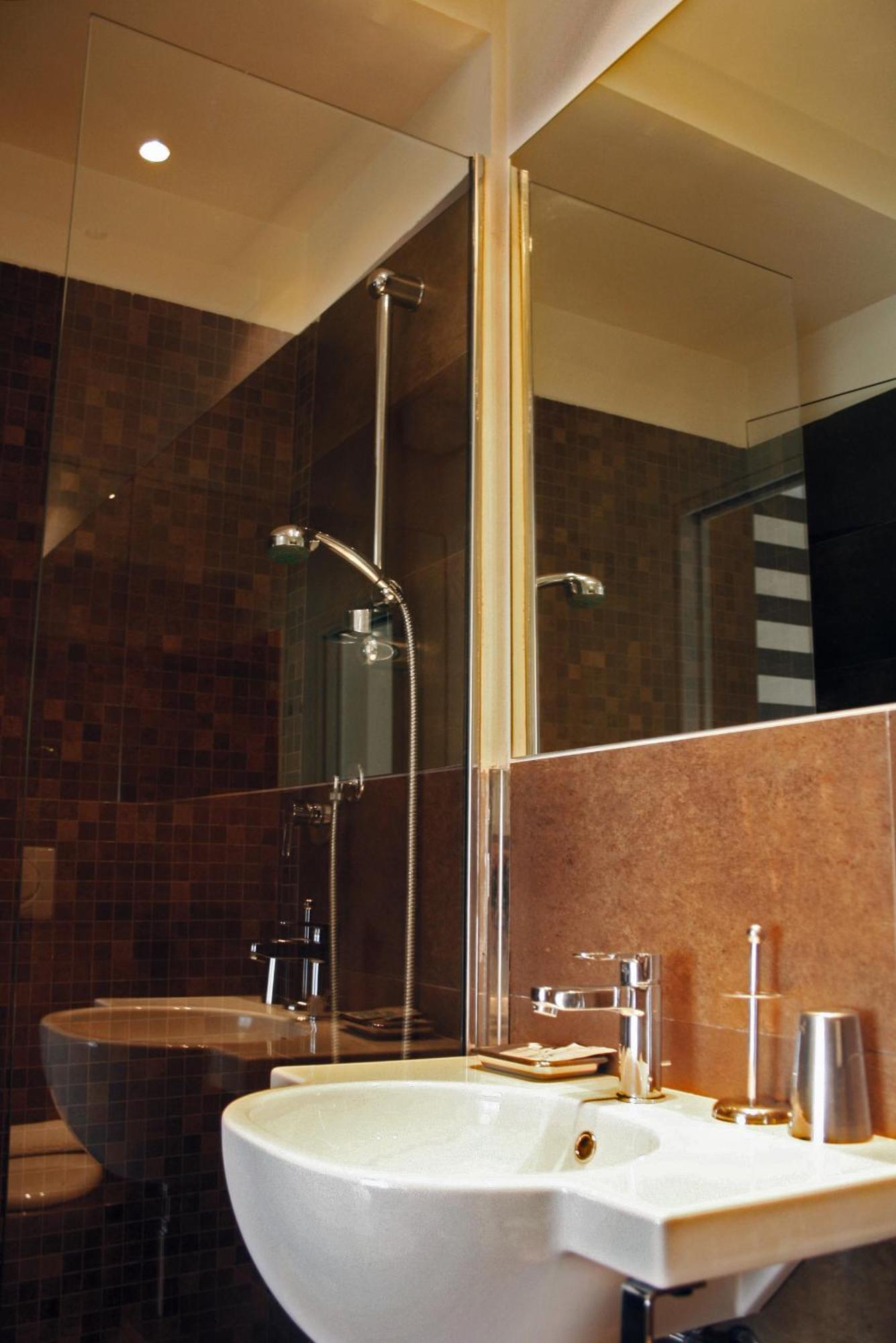 Hotel Esplanade 3*