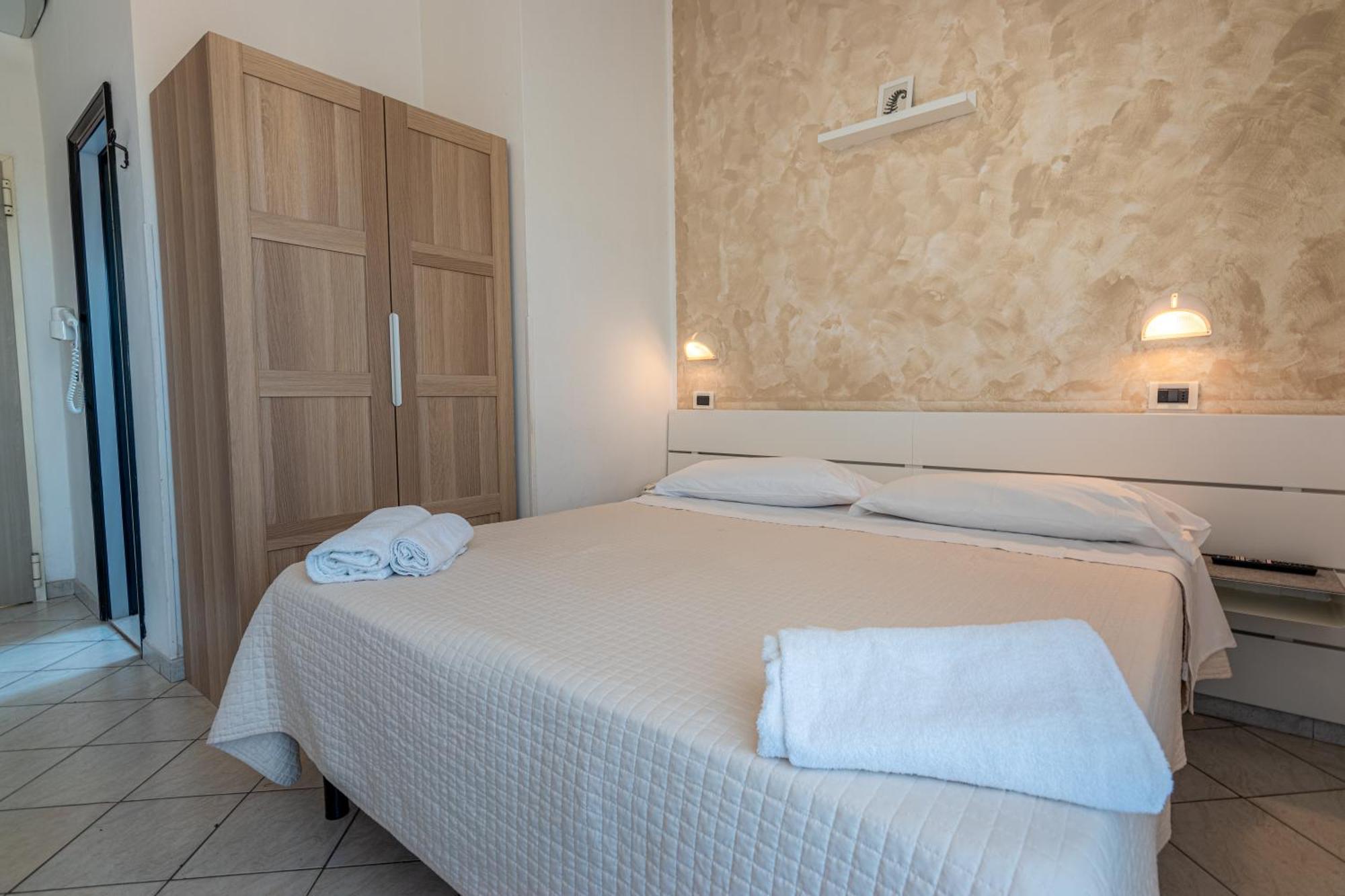 John Hotel Rimini