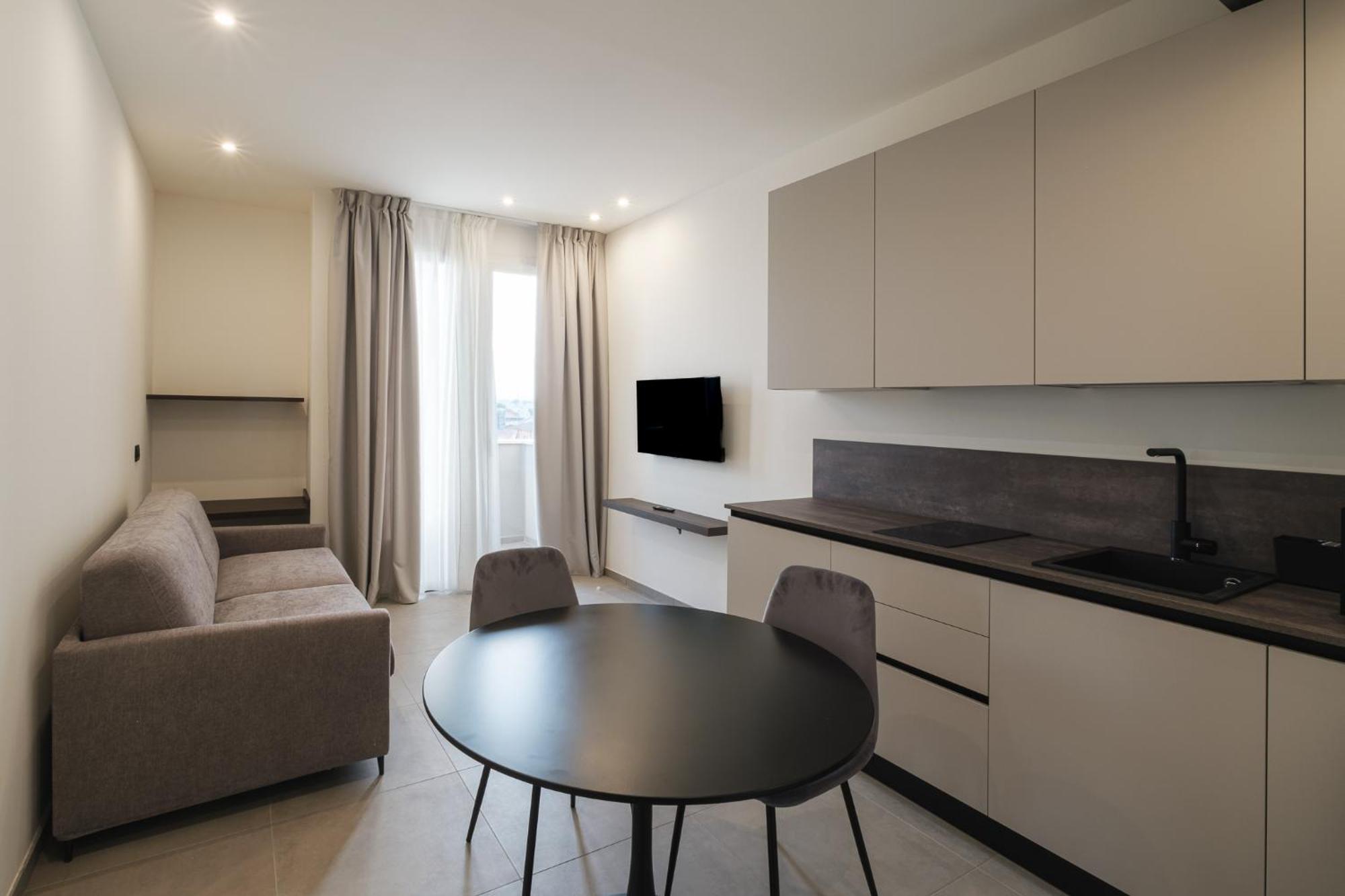 Goldoni6 Aparthotel Rimini
