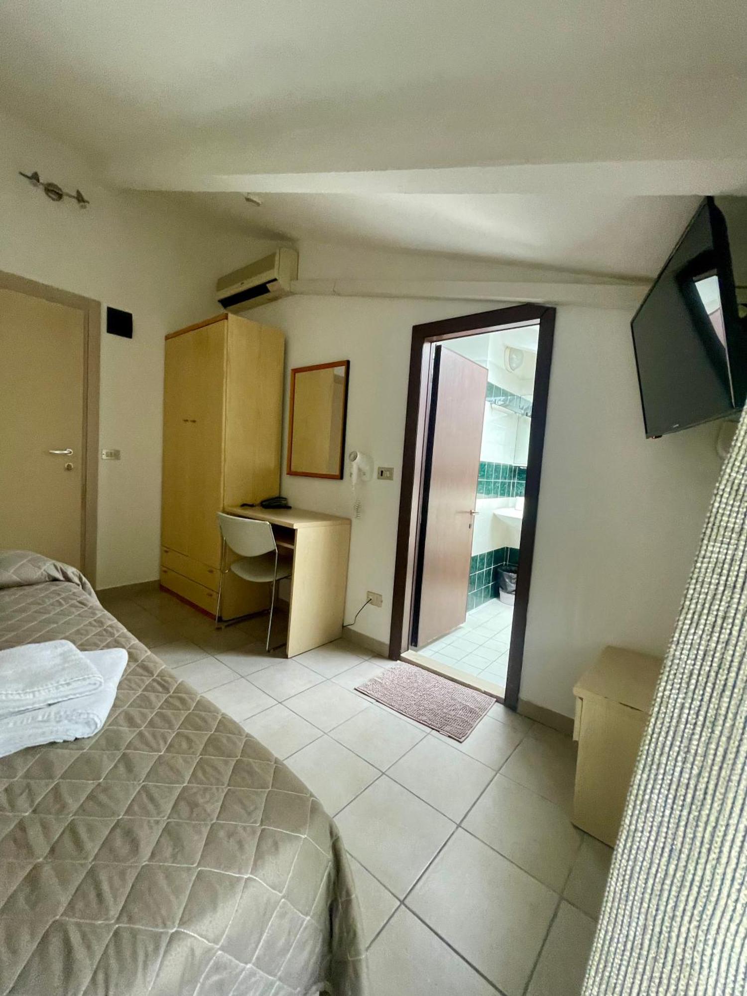 Hotel Adler