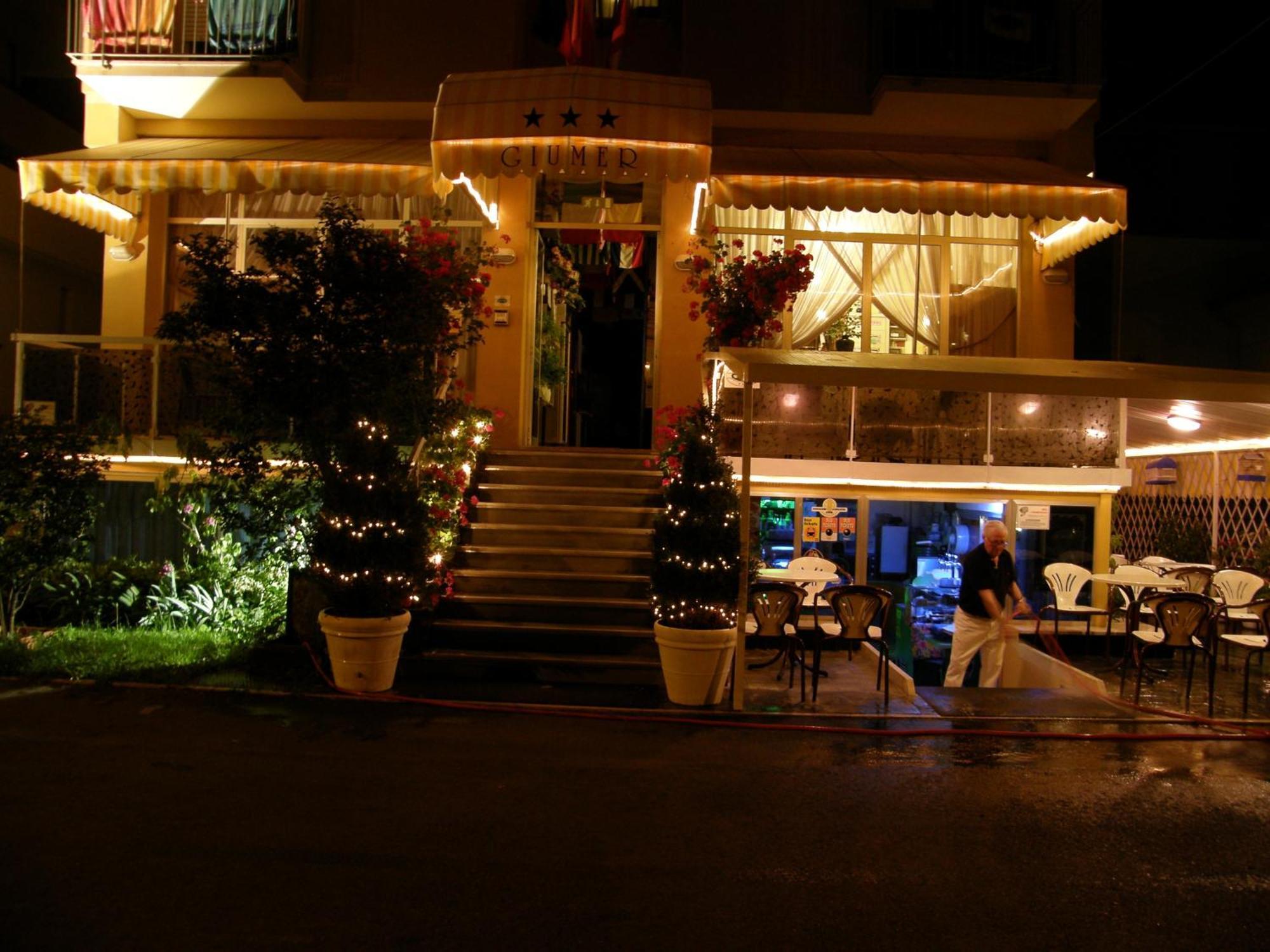 Hotel Giumer