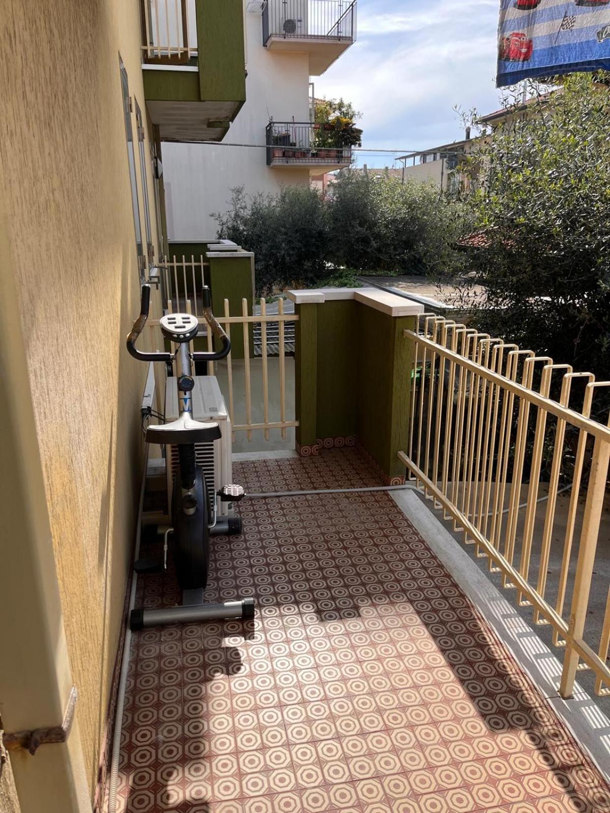 Vale Home-ampio Vicino Al Mare Apartment *