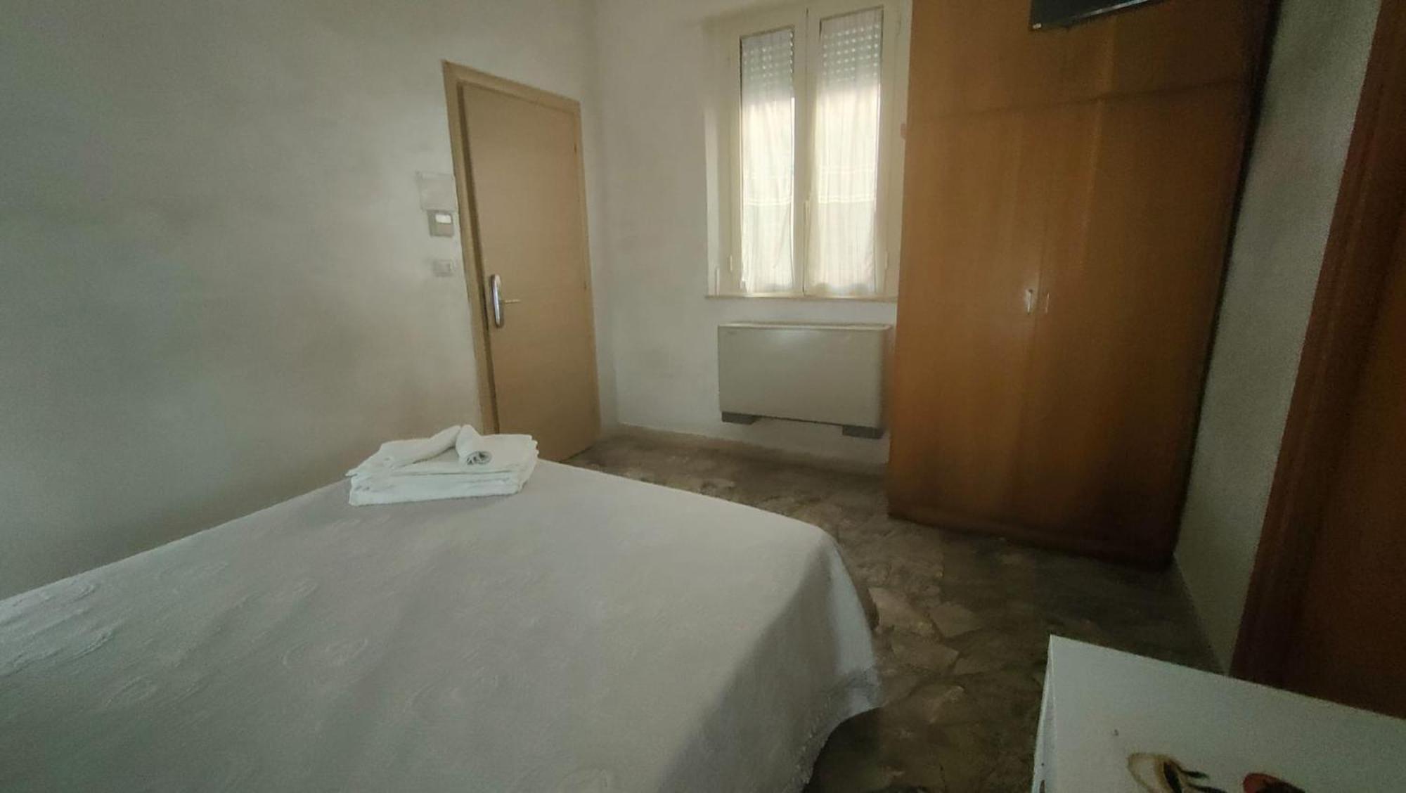 Hotel Eriale 2*