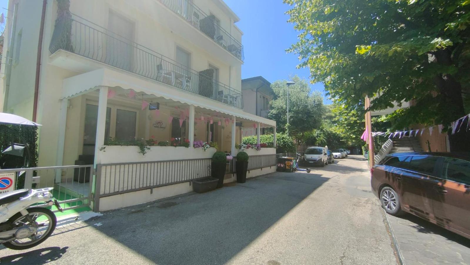 Hotel Eriale