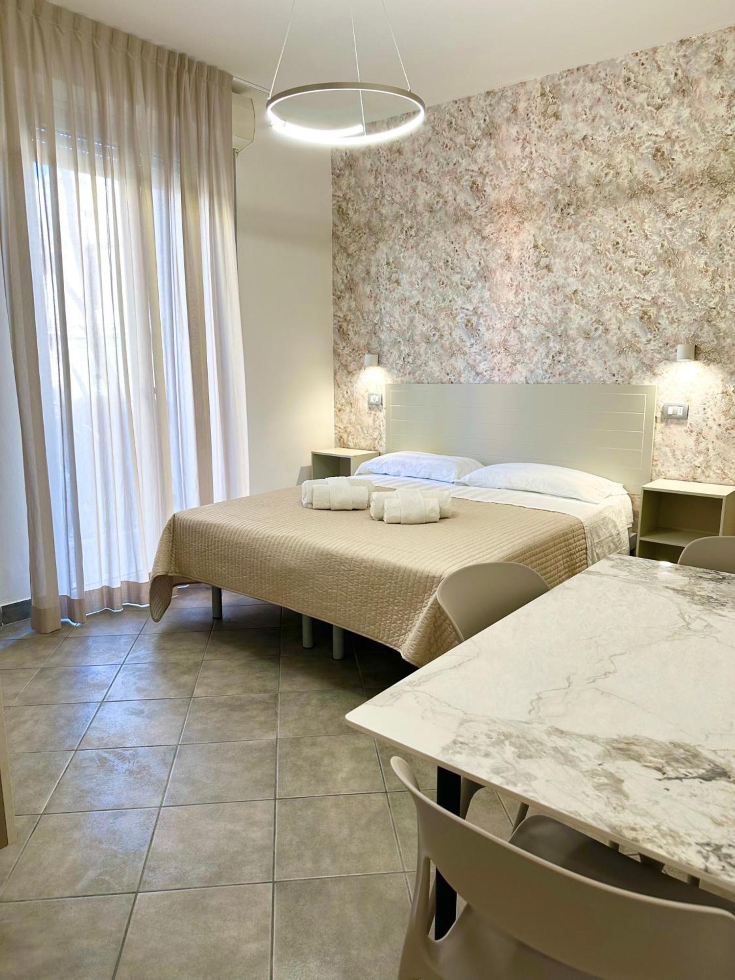 Relax Appart hôtel *