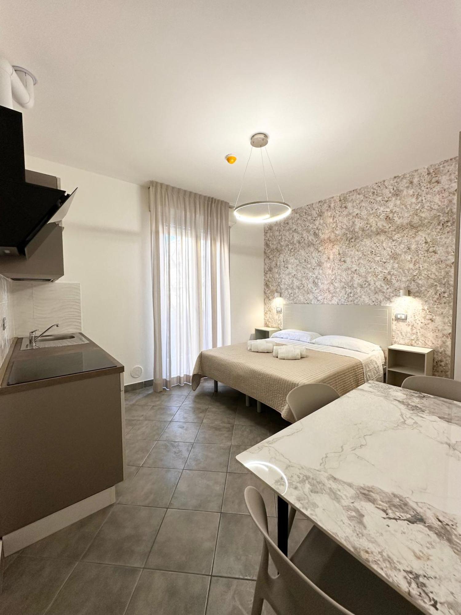Appart hôtel Relax *