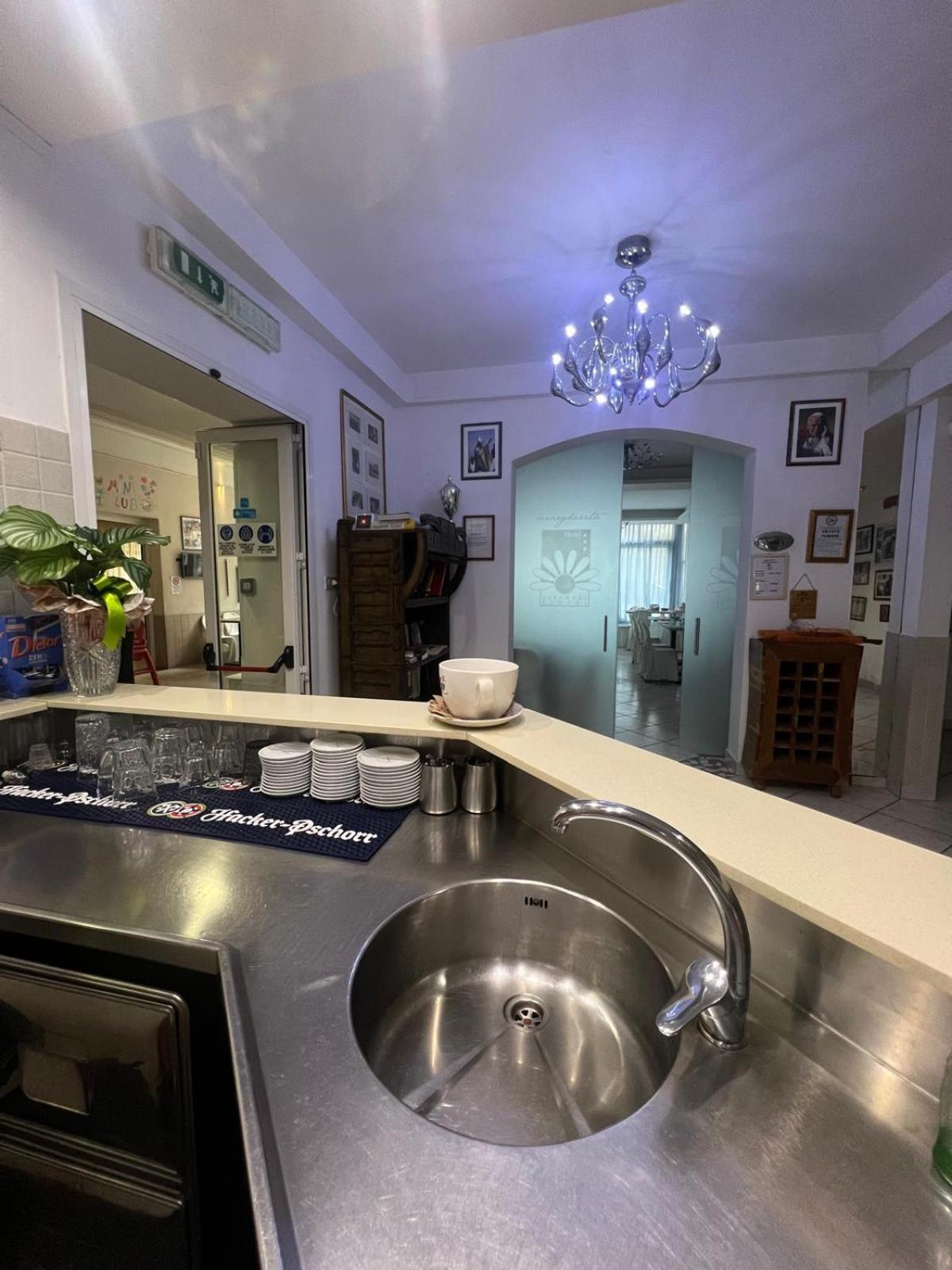 Margherita Hotel 3*