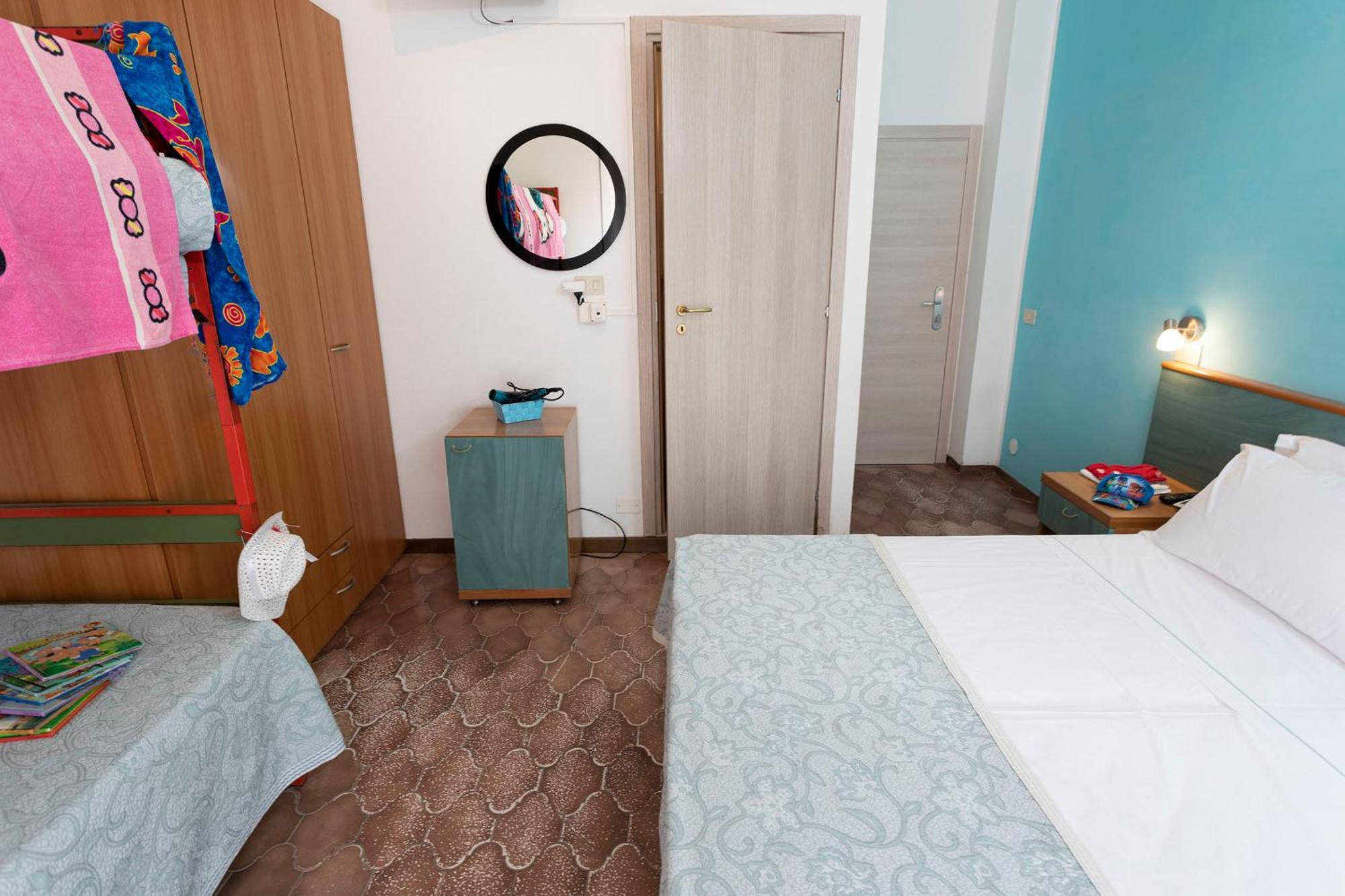 G House Hotel 2*