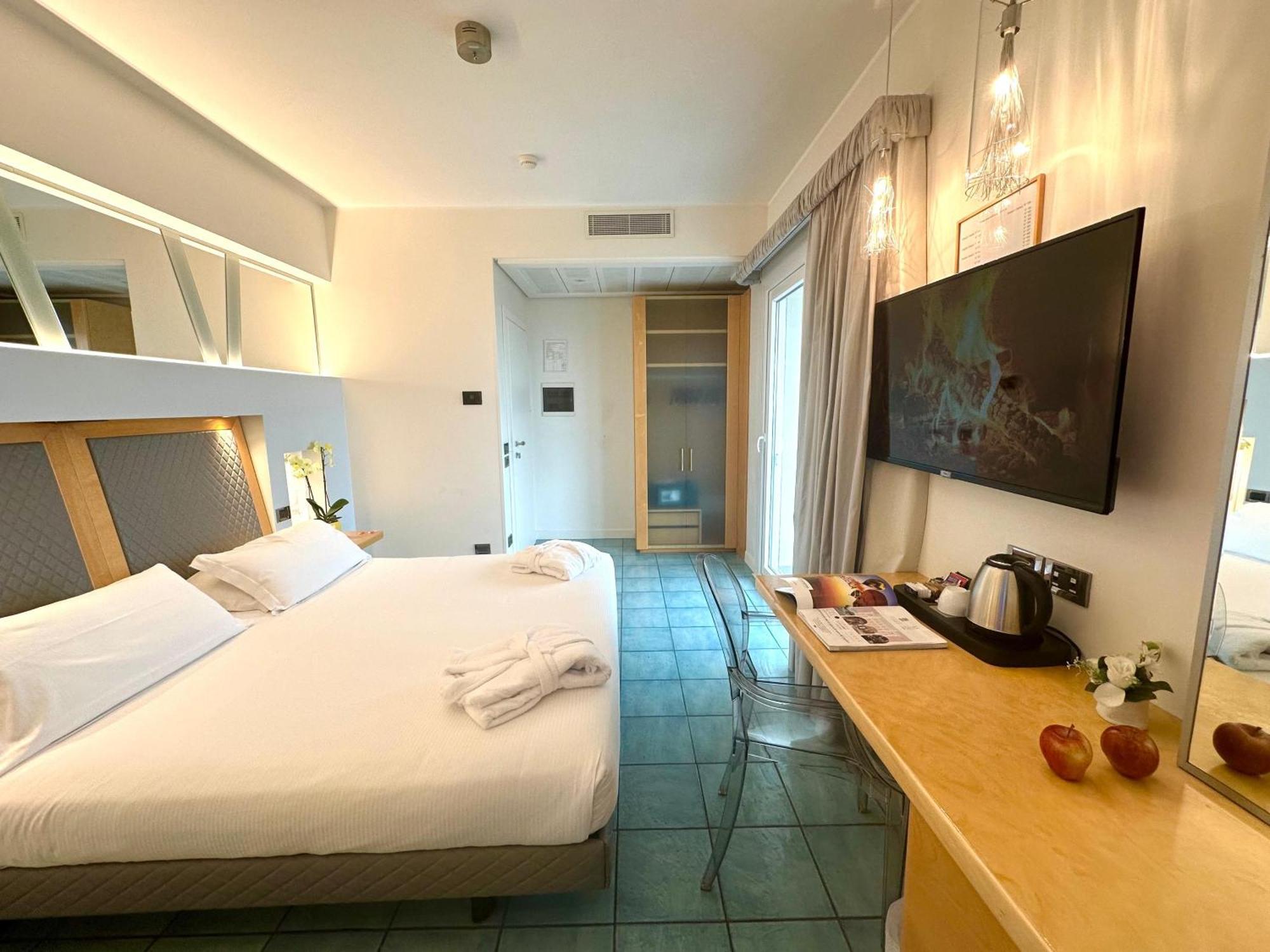 Hotel Club House 4*