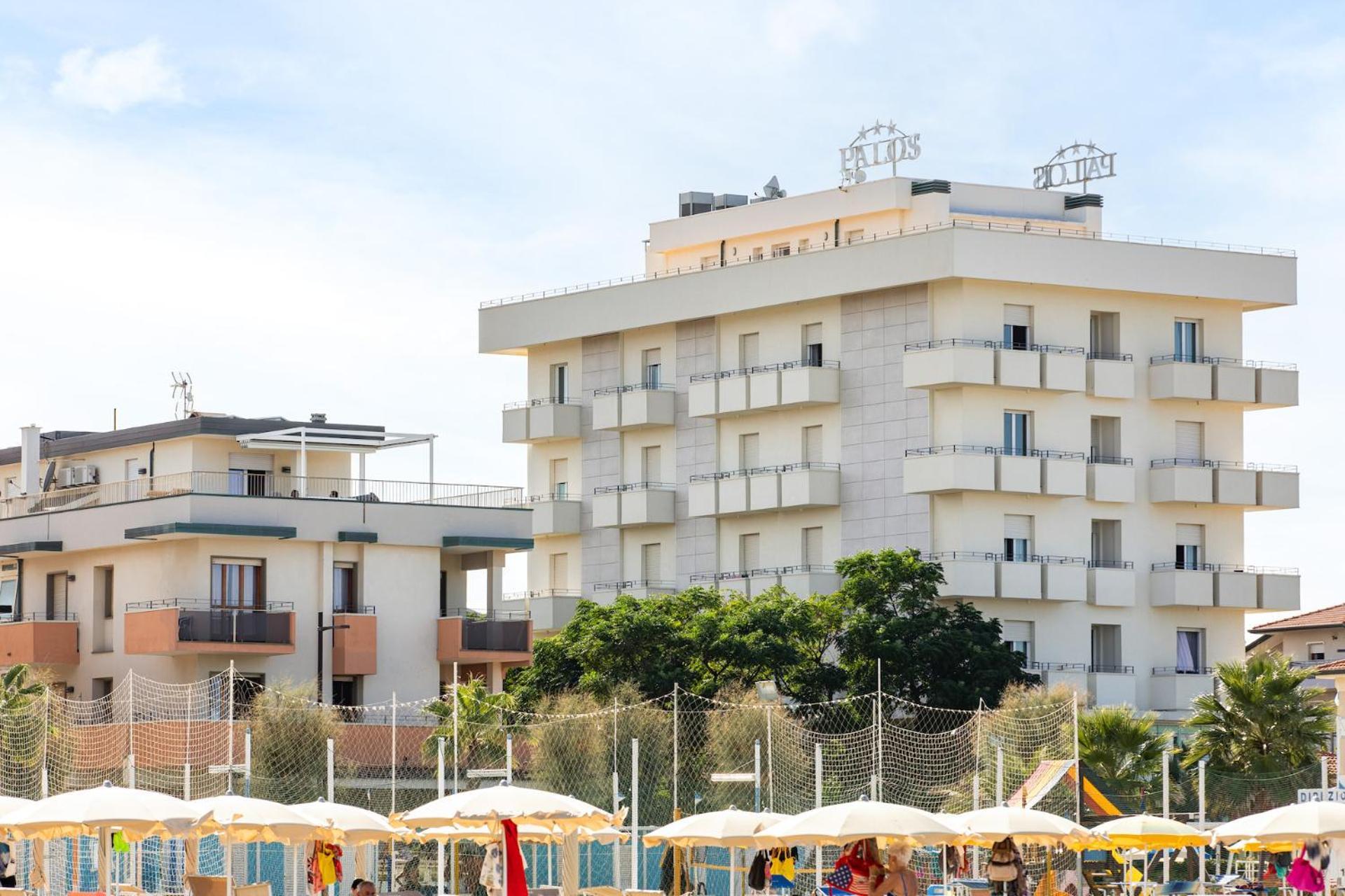 Hotel Palos