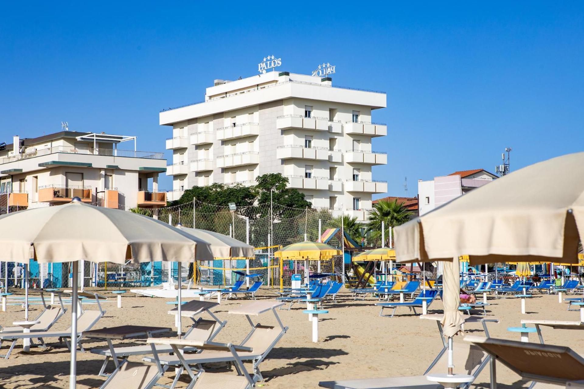 Palos Hotel 3*