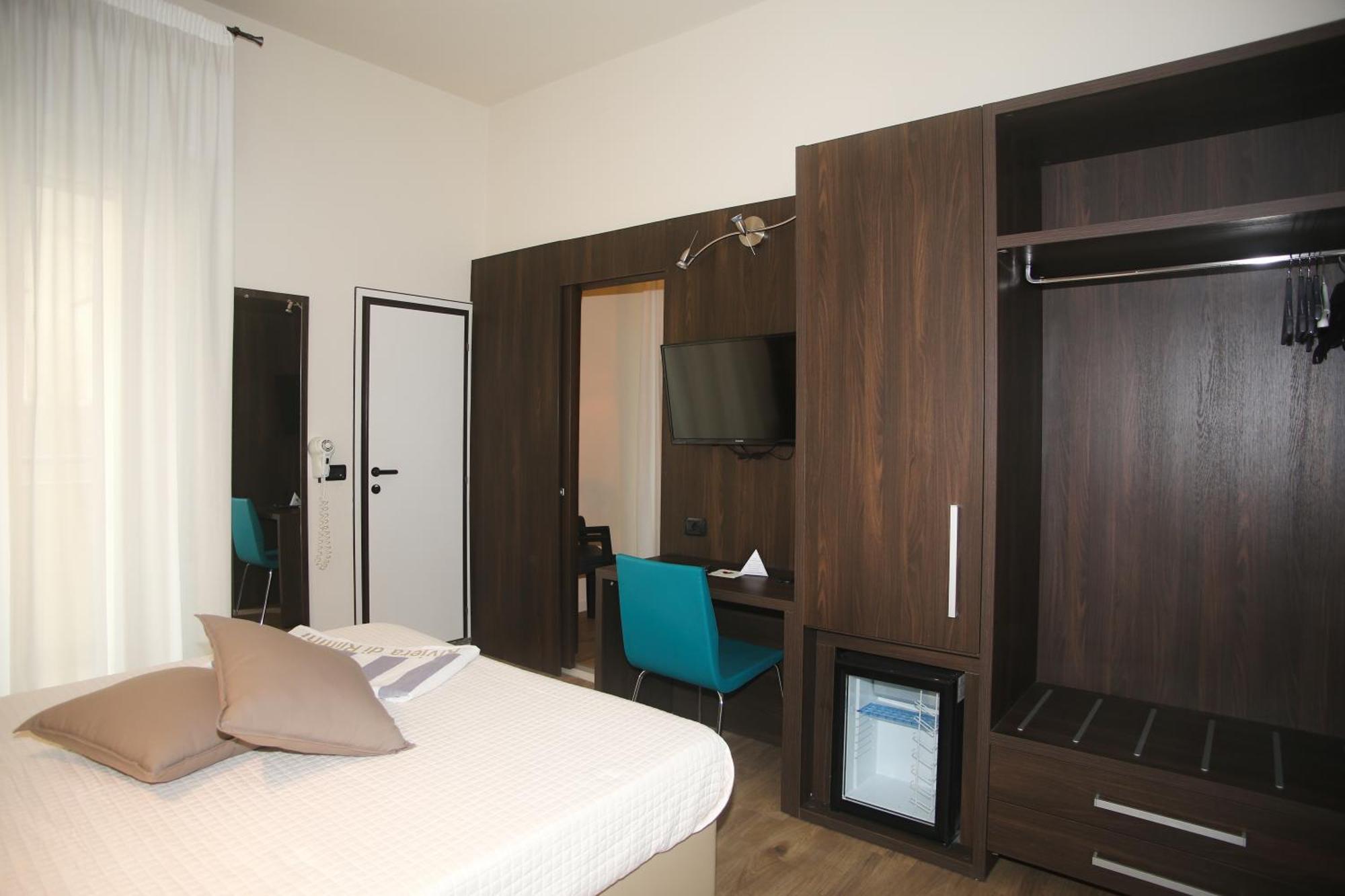 Hotel Dear
