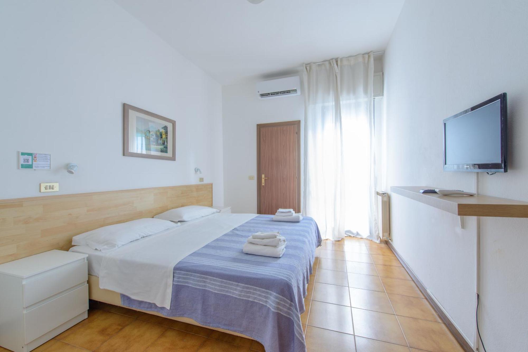Avana Mare 3* Rimini