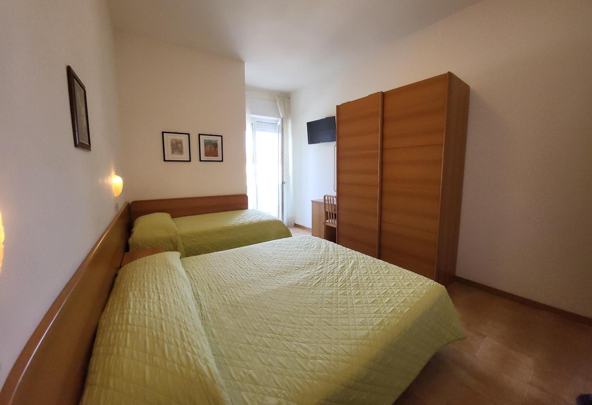 Brunella Hotel 2*