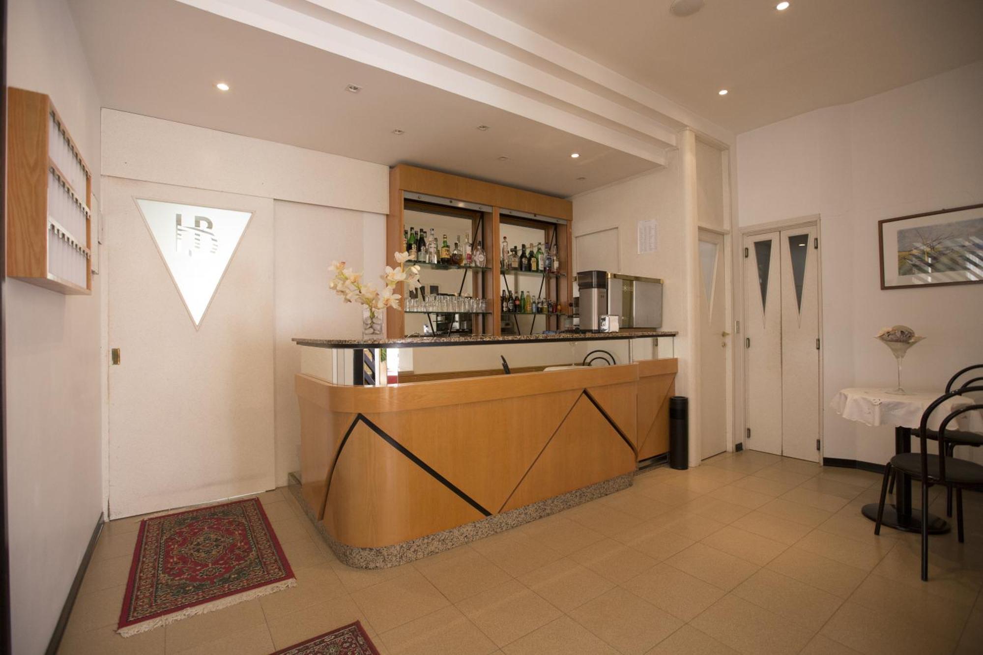 Hotel Brunella 2*
