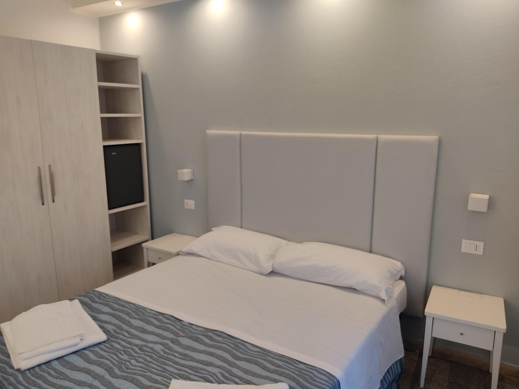 Caravel Hotel 3*