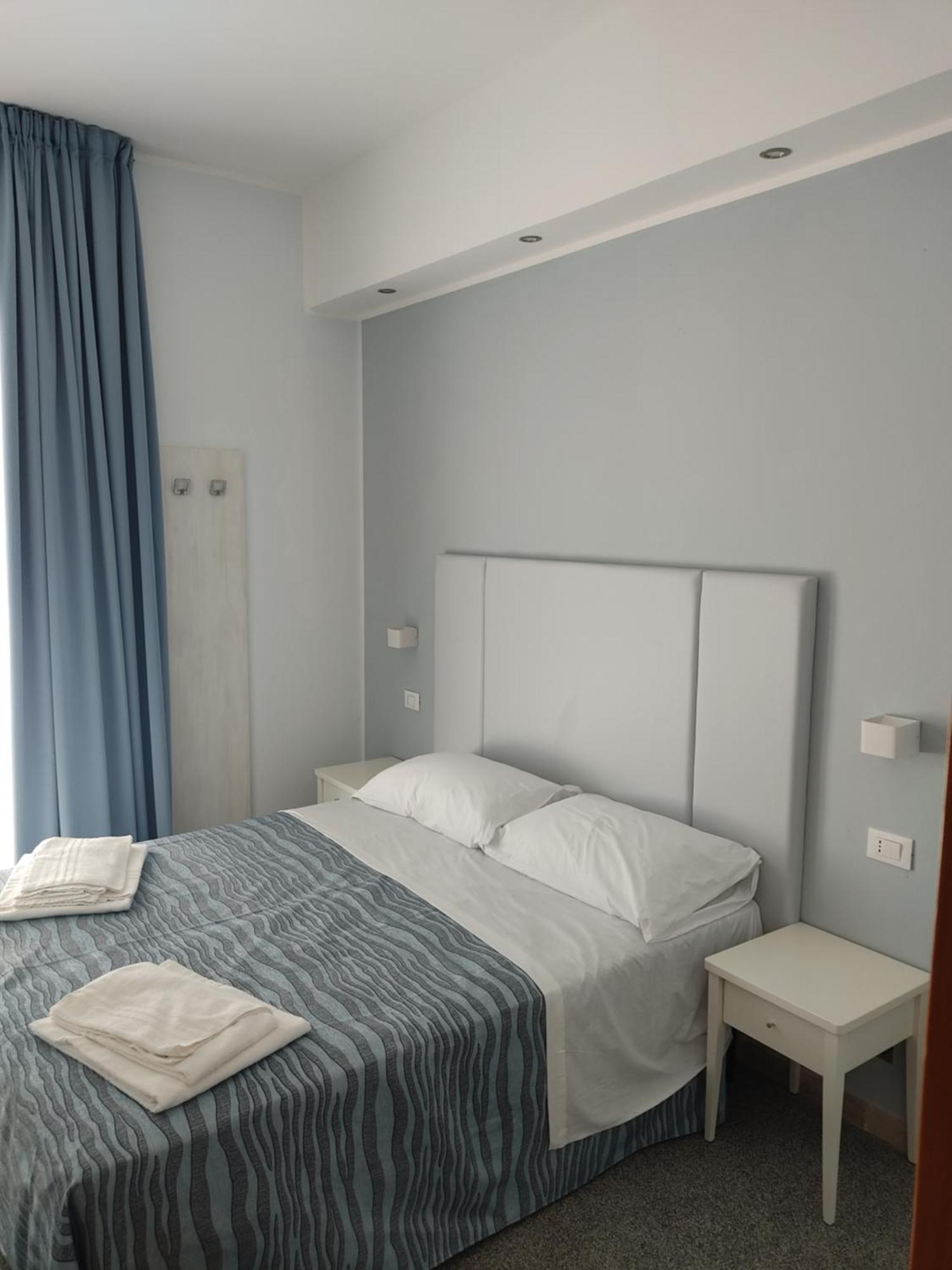 Caravel 3* Rimini