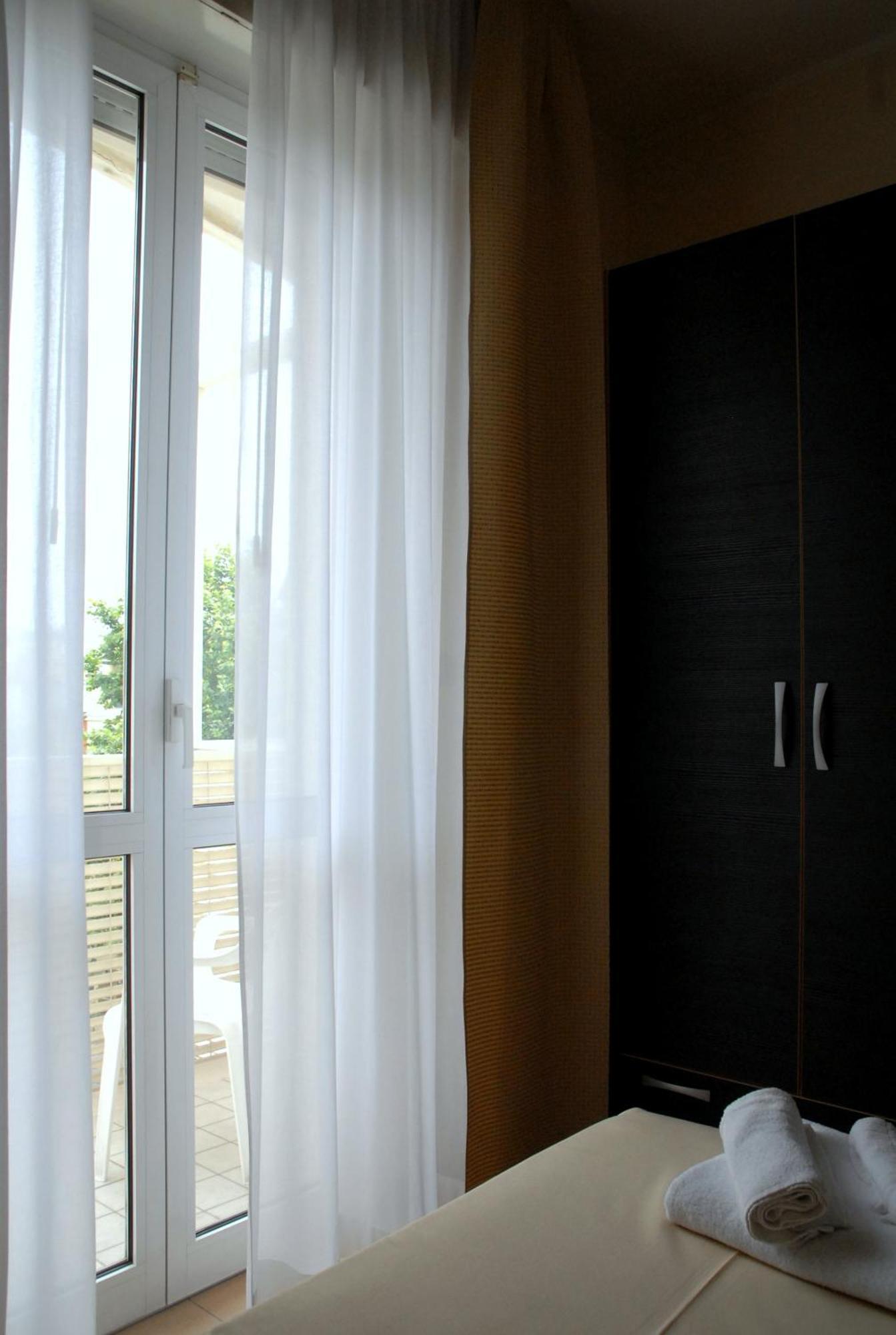Hotel Arno 3*