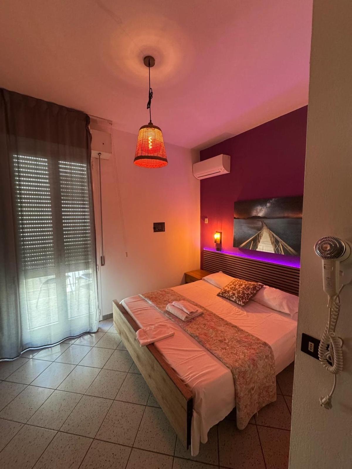 New Liston Motel *