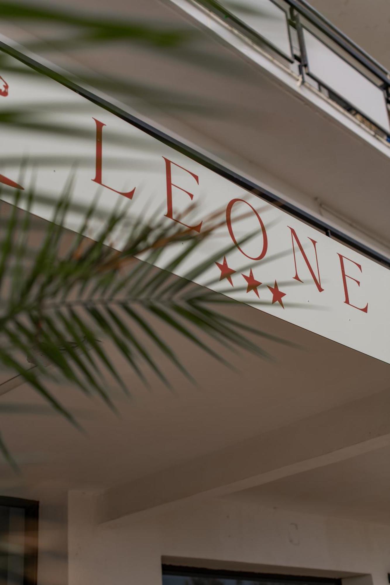 Re Leone 3* Rimini