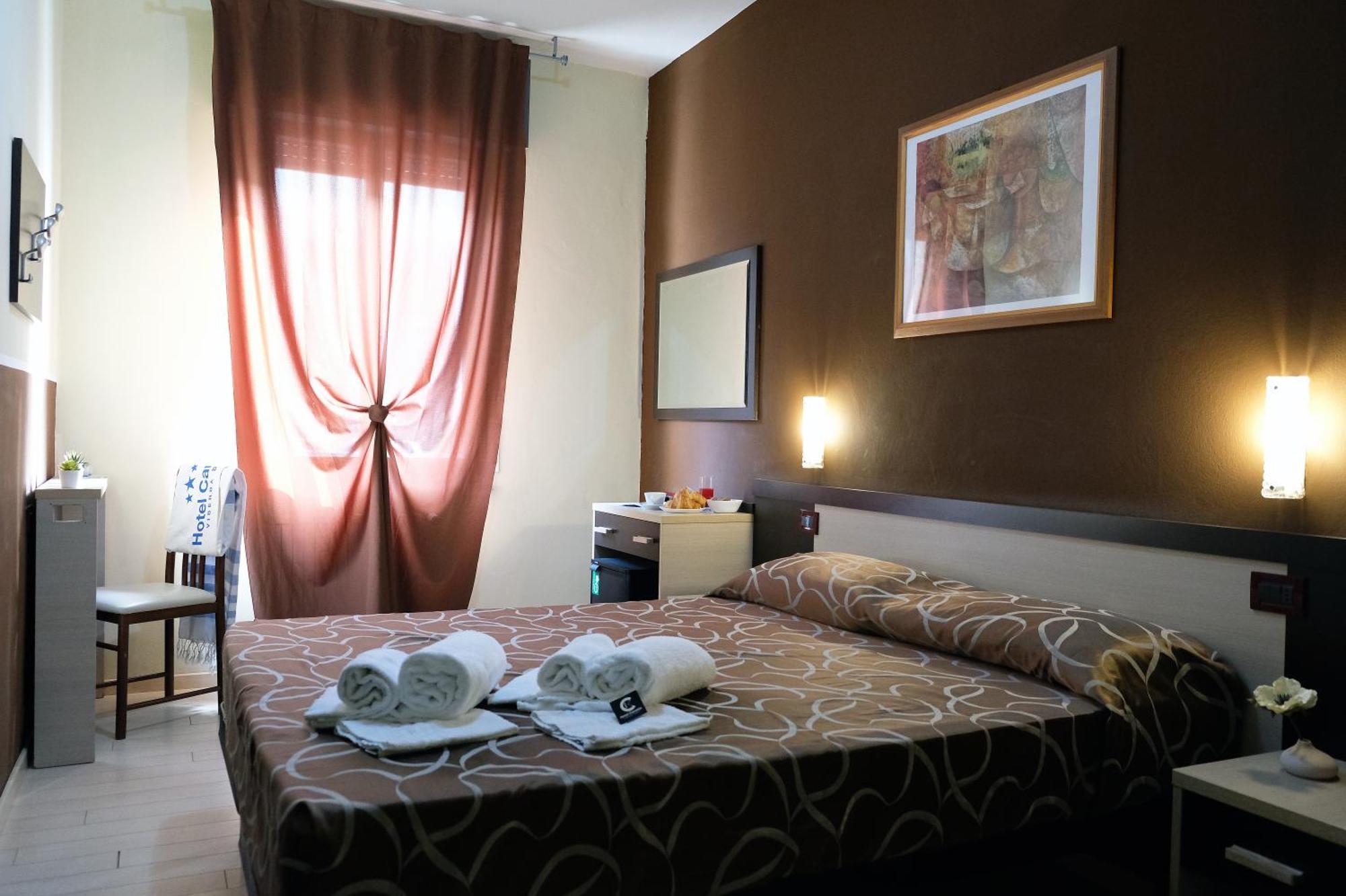 Hotel Canasta