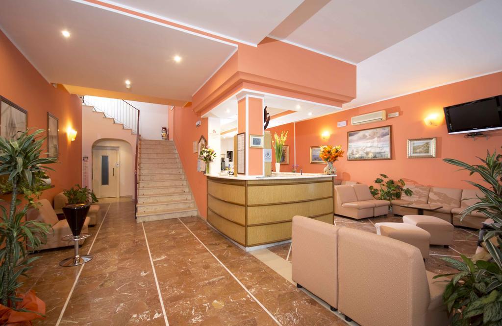 Veliero Hotel 3*
