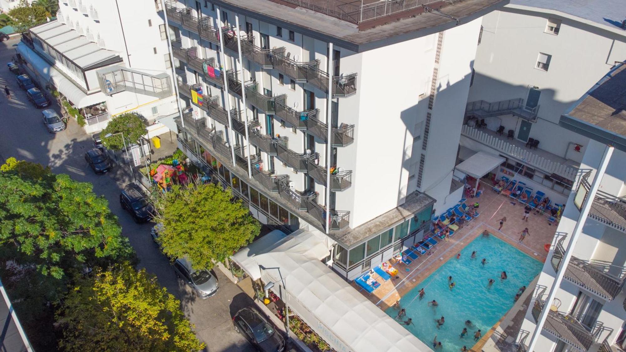 Christian Hotel