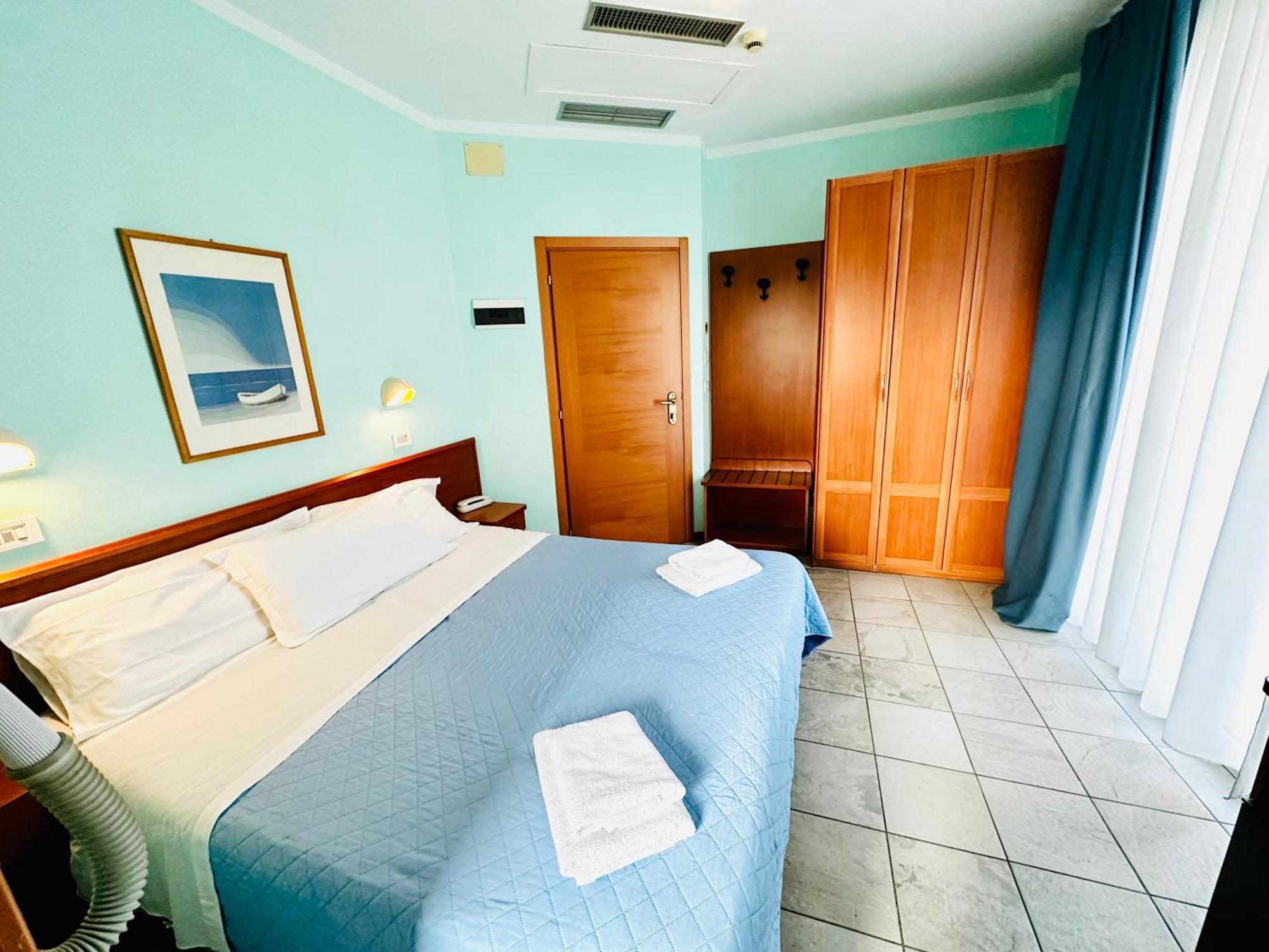Blue Moon 3* Rimini