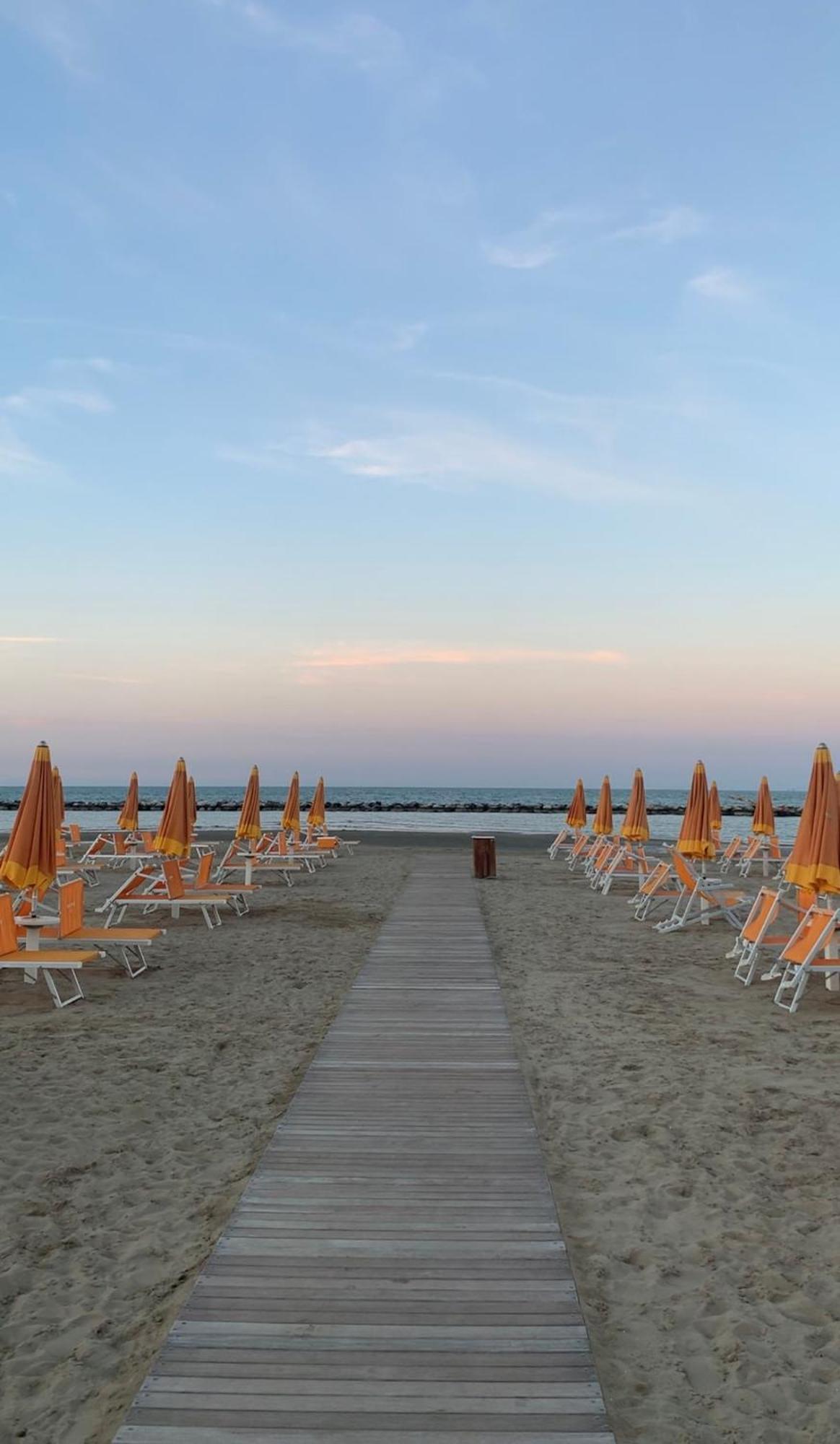 Attico Vista Mare Viserba - Penthouse With Sea View Viserba Rimini