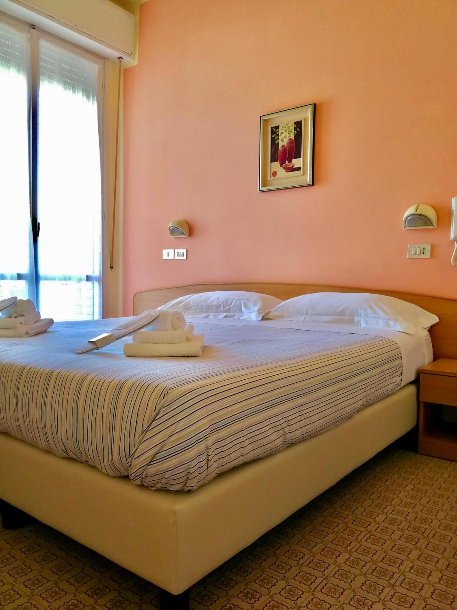 Hotel Rossella Rimini