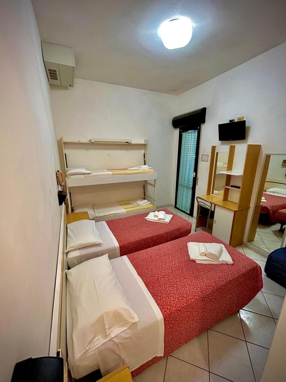 Hotel Sacramora Rimini