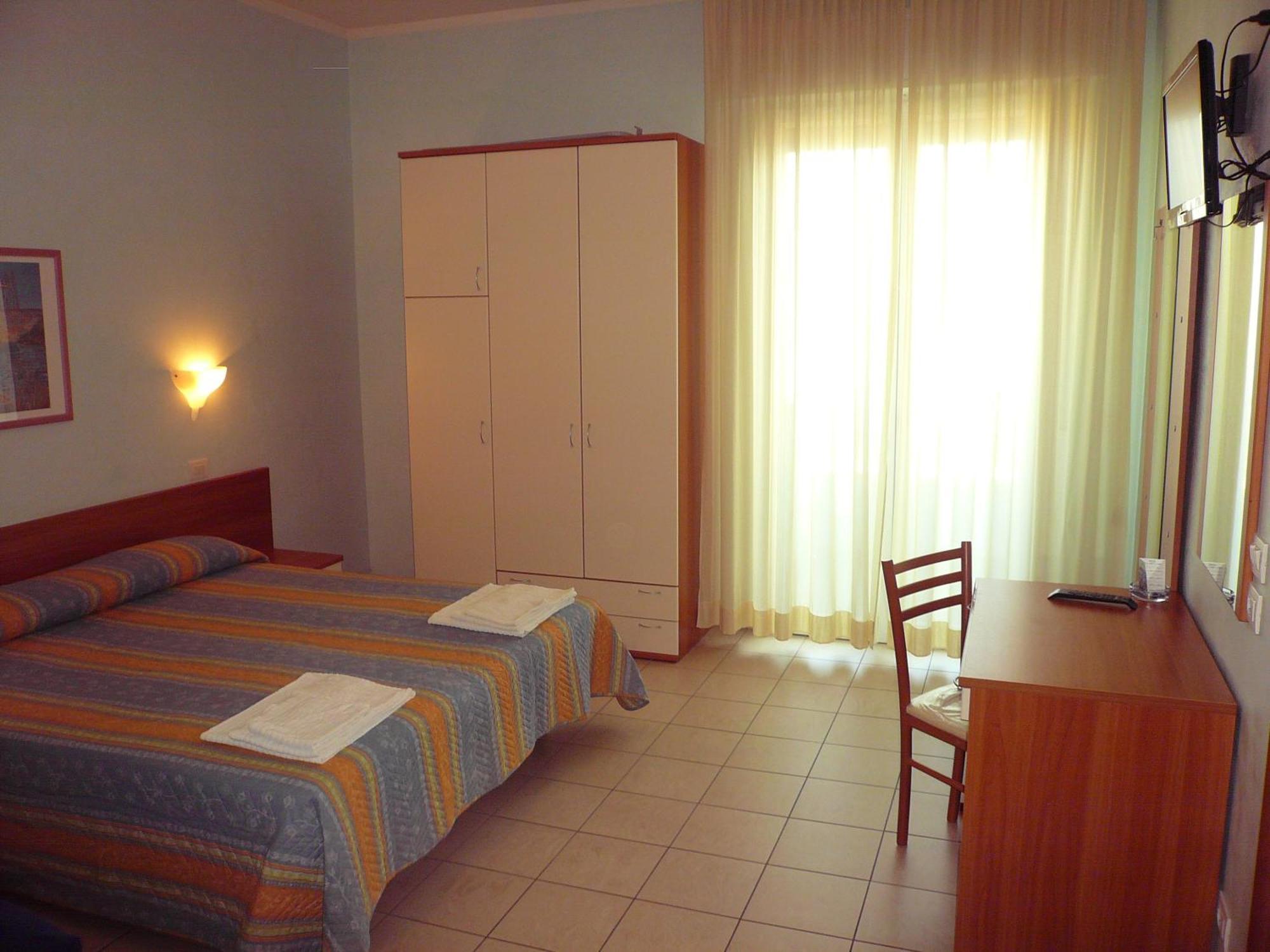 Hotel Iones