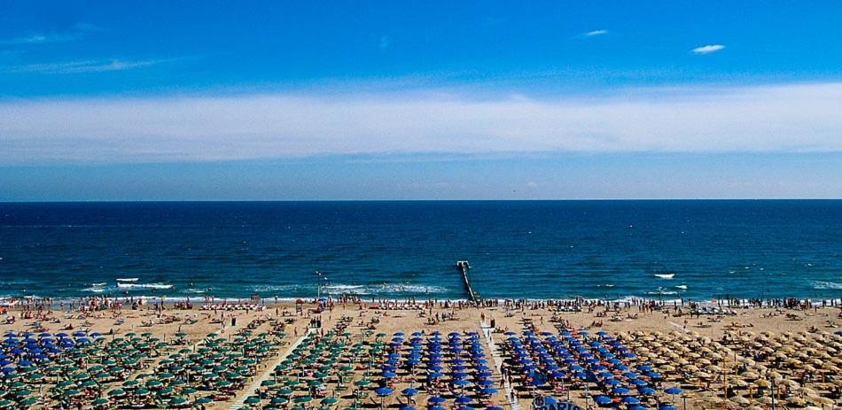Lorenzo Hotel 3*