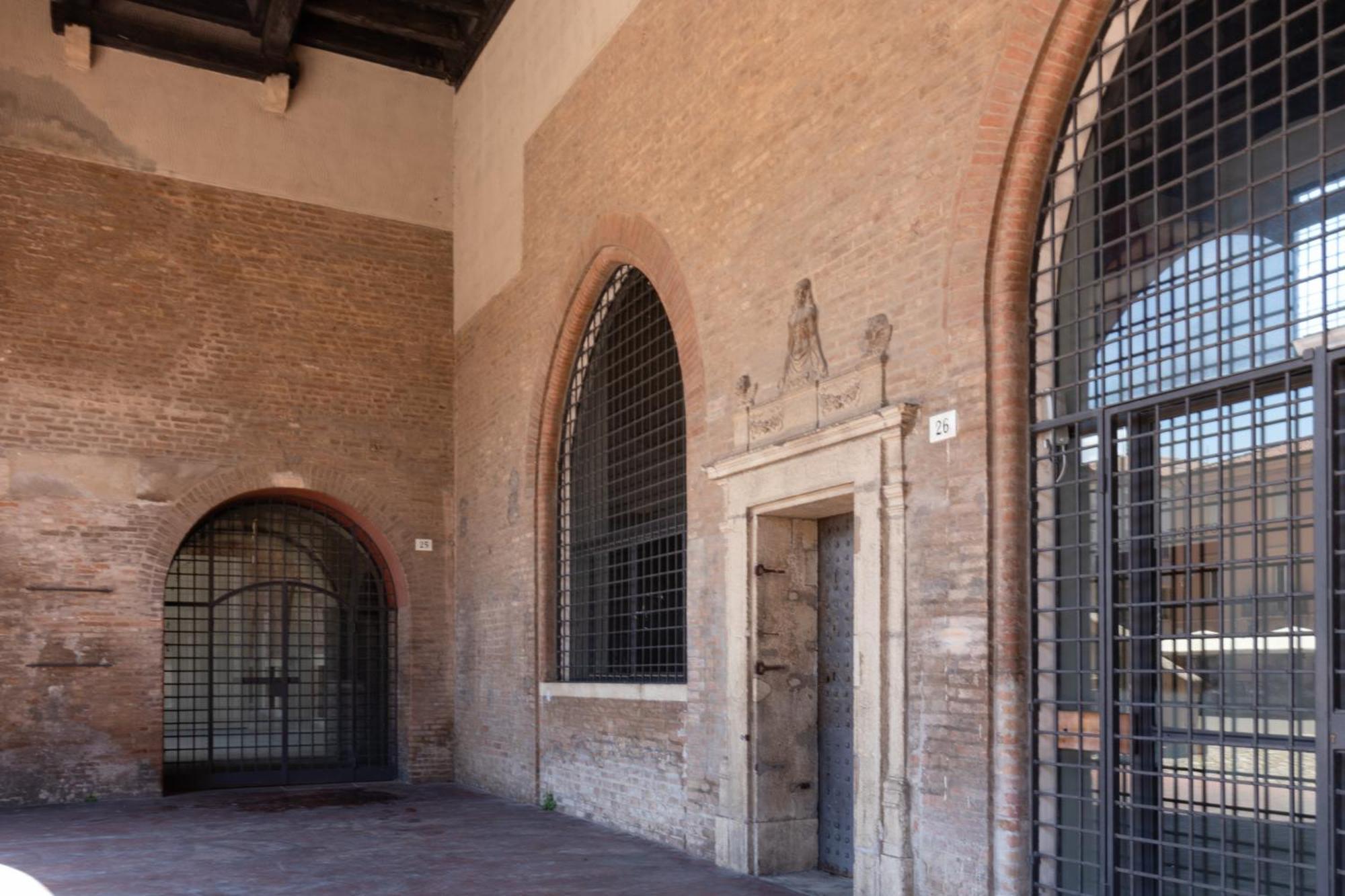 Appartamento Teatrum Loft Teatro Galli -jacuzzi In