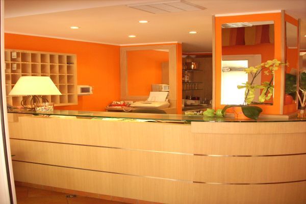 Hotel Pacesetter