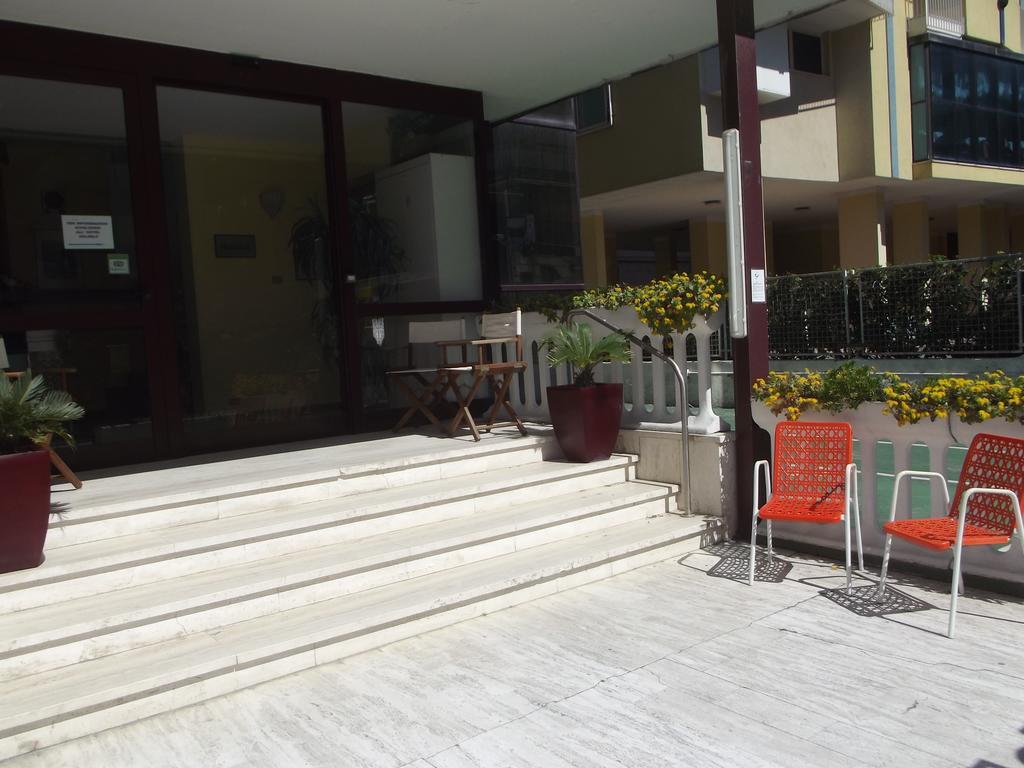 Hotel Livia 2*