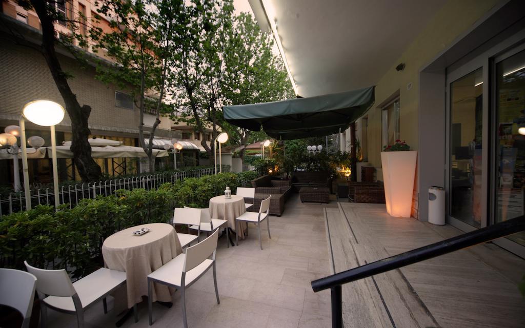 Oxford 3* Rimini