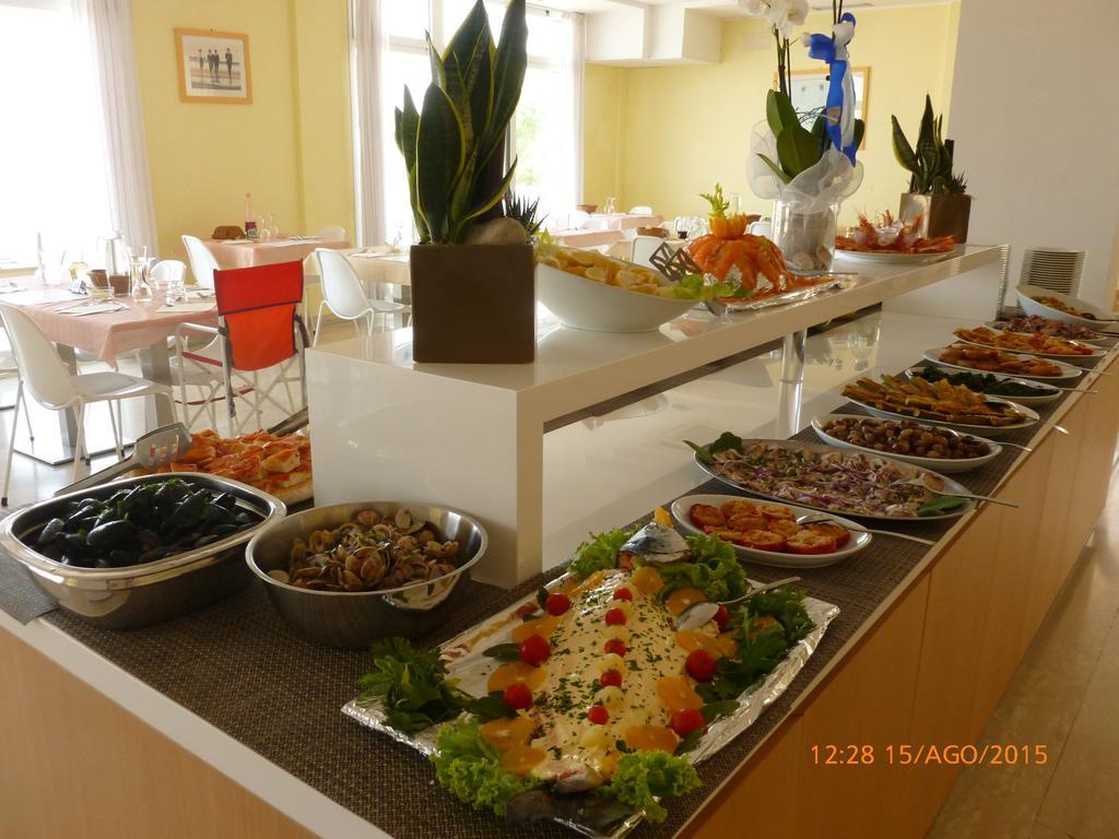 Hotel Iones Rimini