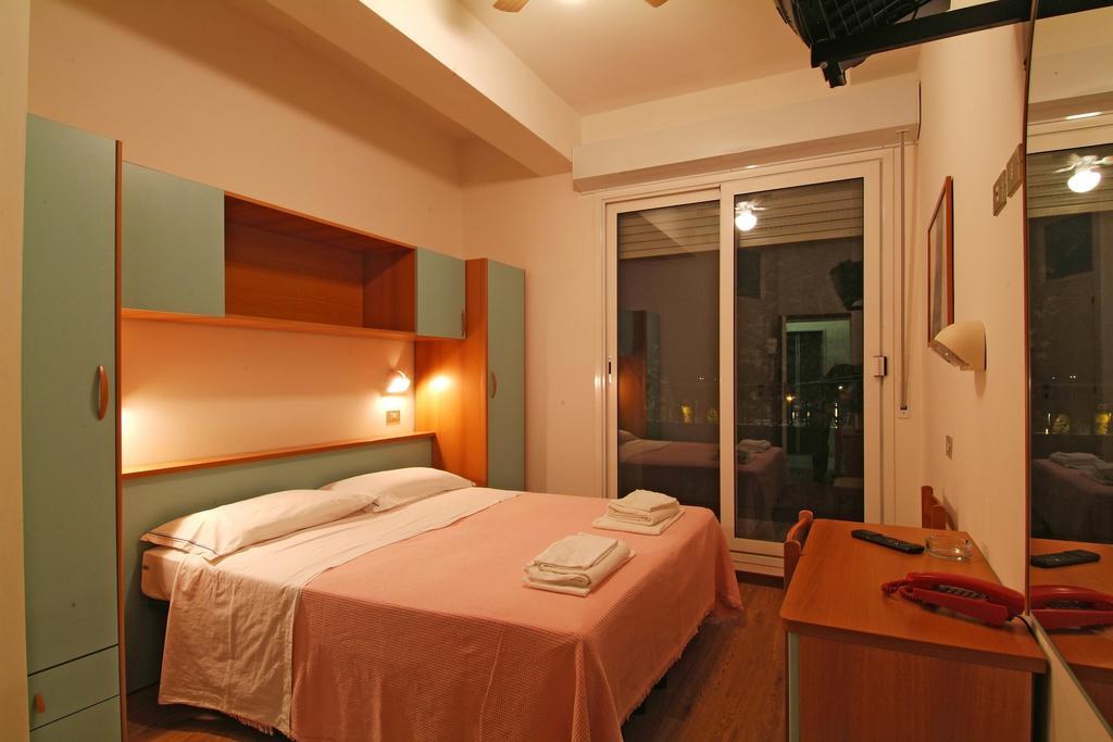 Alpen 3* Rimini