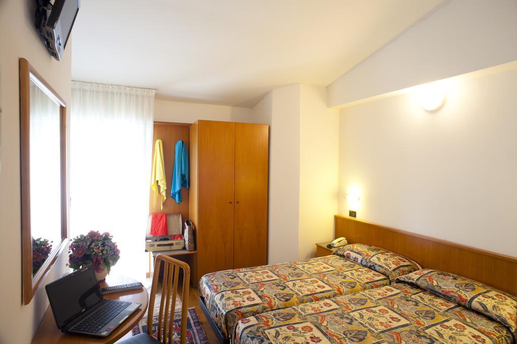 Daniela Hotel 3*