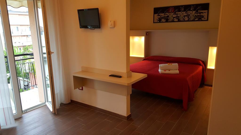 Hotel Perla 3*