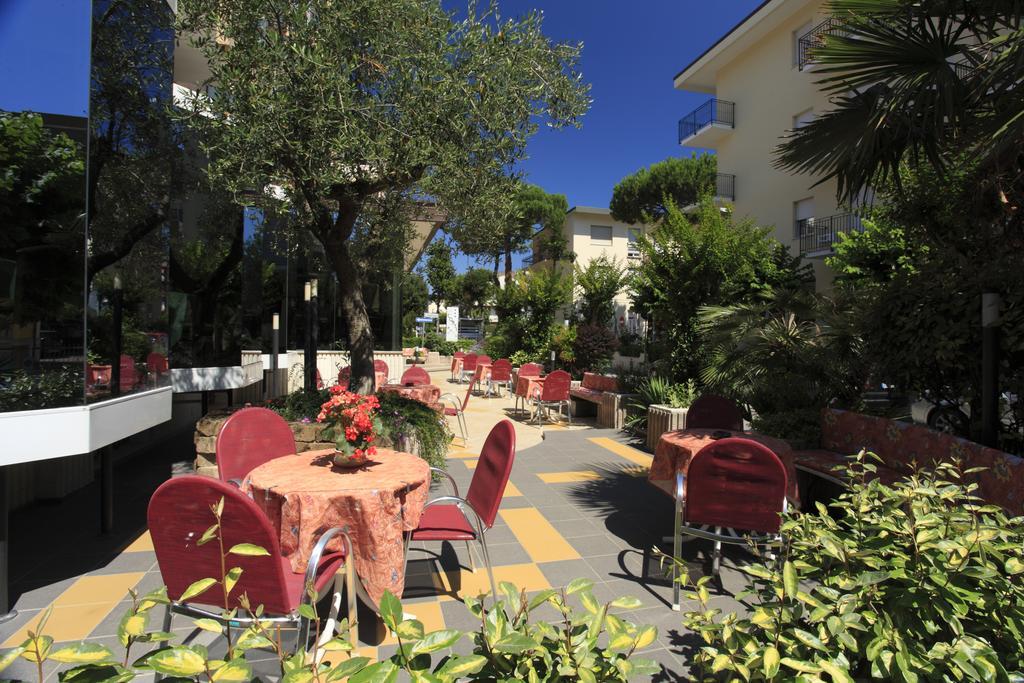 Conti 3* Rimini